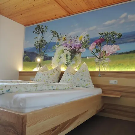 Bed & Breakfast Schoebringer Weyregg
