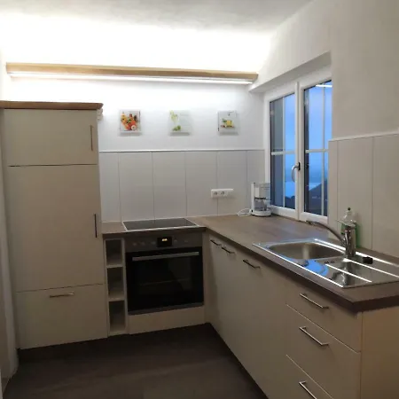 Bed & Breakfast Schoebringer 3*