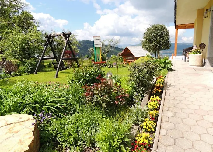 فندق مبيت وإفطار Schoebringer 3*